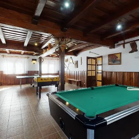 Πανσιόν Sabina Vernár