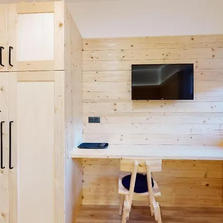 Sabina Πανσιόν 3*